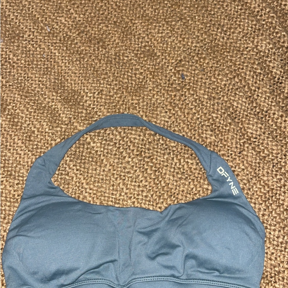 Dfyne Women's Sports Bra